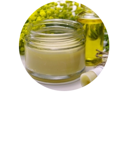 Kosmetikberatung  Wir beraten Sie gern und finden das passende Pflegeprodukt! Weil ihre Haut wichtig ist und spezielle Bedürfnisse hat. Wir führen für Sie die Produkte der Bahnhof Apotheke.